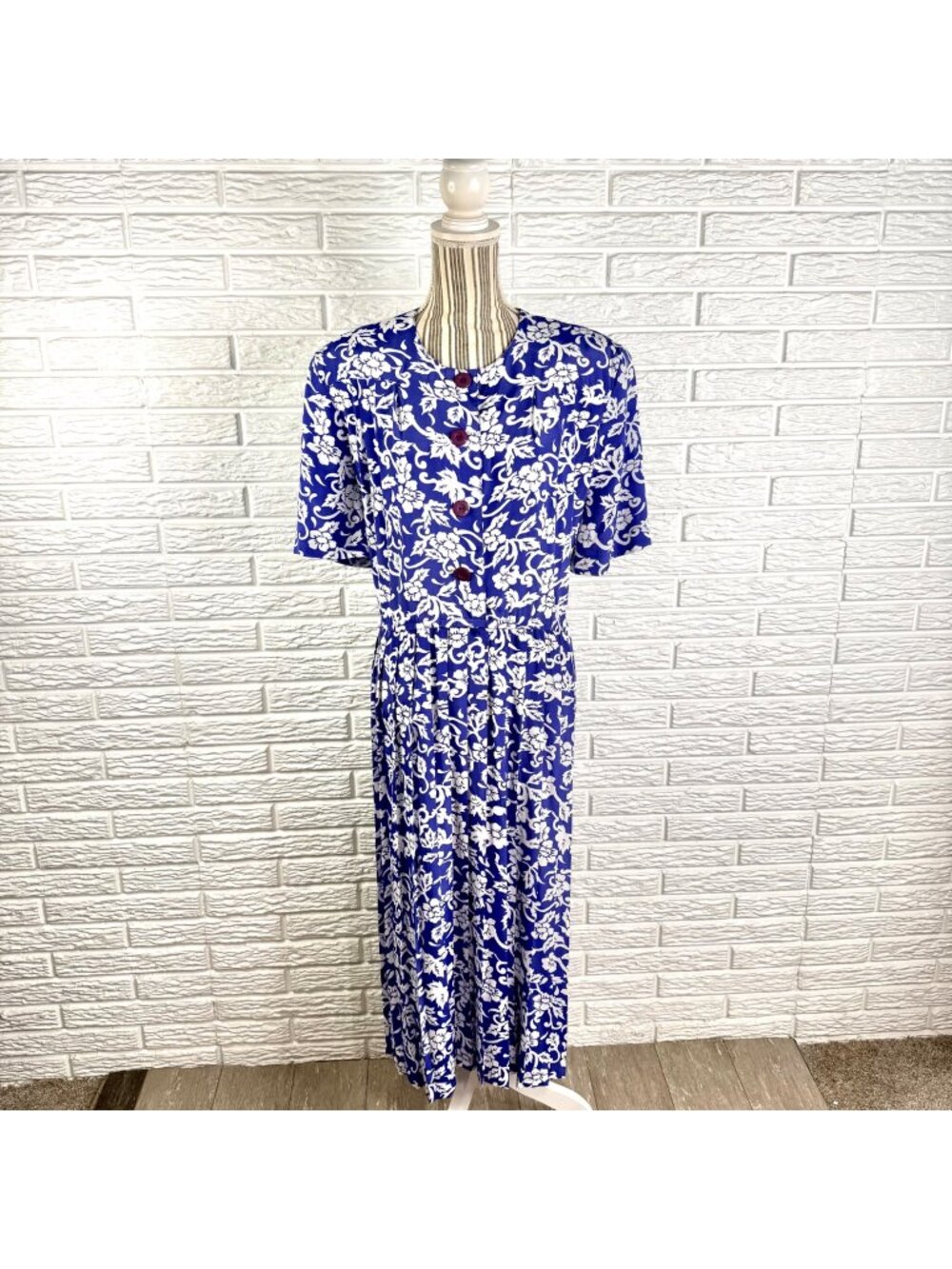 Vintage 80s/90s Leslie Fay Floral Midi Dress Button Top Pleated Skirt Size 16